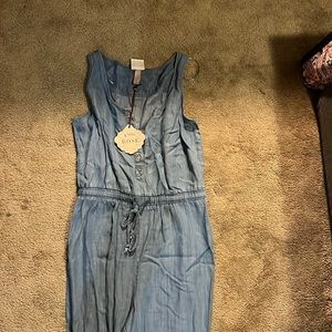 Jean Cropped Jumpsuit Size Medium WITH TAGS